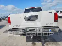 2012 Nissan TITAN фото