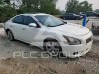 2012 Nissan MAXIMA photo