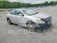 2012 Nissan MAXIMA photo