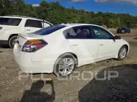 2012 Nissan ALTIMA photo