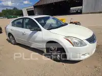 2012 Nissan ALTIMA photo