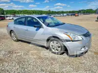 2012 Nissan ALTIMA photo