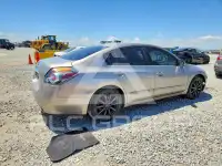 2012 Nissan ALTIMA photo