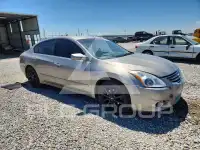 2012 Nissan ALTIMA photo