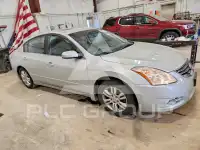 2012 Nissan ALTIMA photo