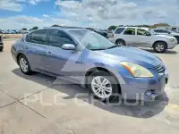 2012 Nissan ALTIMA photo