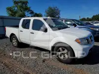 2012 Nissan FRONTIER photo