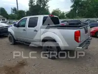 2012 Nissan FRONTIER фото
