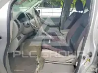 2012 Nissan FRONTIER фото