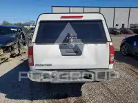 2012 Nissan FRONTIER фото