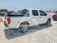 2012 Nissan FRONTIER photo