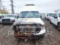 2012 Nissan NV фото