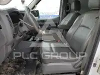 2012 Nissan NV фото