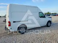 2012 Nissan NV фото