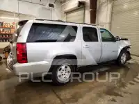 2012 Chevrolet Suburan photo