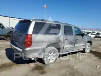 2012 Chevrolet Suburan photo