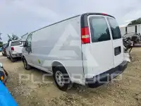 2012 Chevrolet Express фото