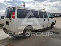 2012 Chevrolet Express photo