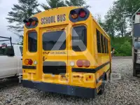 2012 Chevrolet Express photo