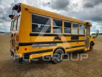 2012 Chevrolet Express фото