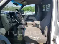 2012 Chevrolet Express фото