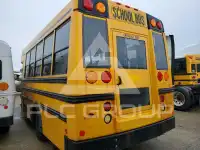 2012 Chevrolet Express фото