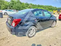 2012 Chevrolet Sonic фото