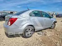 2012 Chevrolet Sonic фото