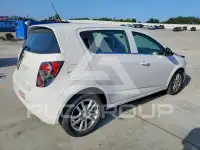 2012 Chevrolet Sonic фото