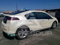 2012 Chevrolet Volt фото