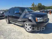 2012 Chevrolet Avalanche photo
