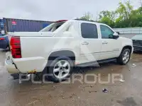 2012 Chevrolet Avalanche photo