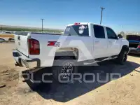 2012 Chevrolet Silverado photo