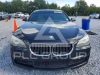 2012 BMW 740 photo