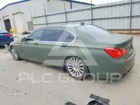 2012 BMW 740 фото
