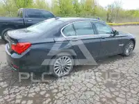 2012 BMW 740 фото