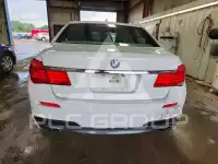 2012 BMW 740 фото