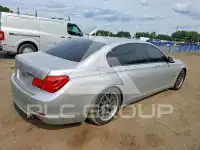 2012 BMW 740 фото