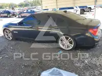 2012 BMW 750 фото