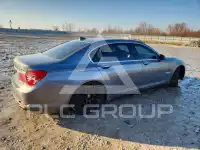 2012 BMW 750 фото