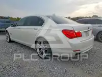 2012 BMW 750 photo