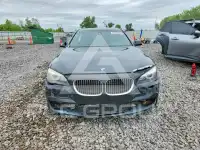 2012 BMW 750 фото