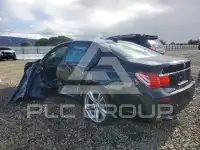 2012 BMW 750 фото