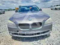 2012 BMW 750 фото