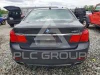 2012 BMW 750 photo