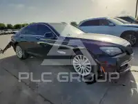 2012 BMW 750 photo