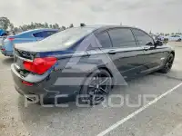 2012 BMW 750 photo