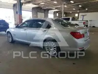 2012 BMW 750 фото