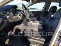 2012 BMW 750 photo