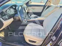 2012 BMW 528 photo